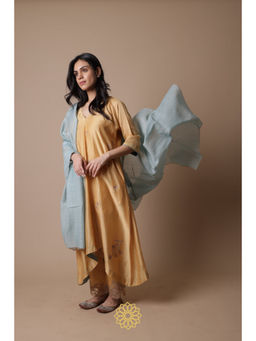 Rhua India - Neeti Yellow Embroidered Kurta and Pant with Dupatta