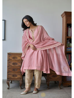 Rhua India - Aarzo Soft Pink Mukaish Mul Chanderi Kalidar Kurta and Pant with Dupatta
