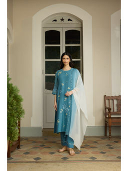 Vaayu - Ocean Applique Blue Kurta With Pant And Dupatta