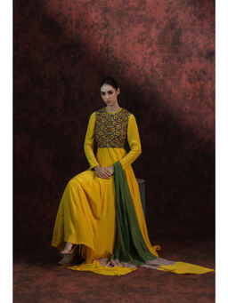 Zeefaa - Gold Oasis Gown with Jacket
