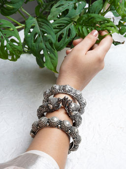 Teejh - Poornima Stacked Bracelet (Set Of 3)