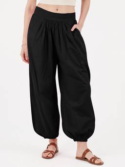 Tikhi Imli - Women Black Solid/Plain Pure Cotton Pant