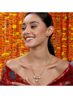 Ruby Raang Studio - Kundan Golden Necklace