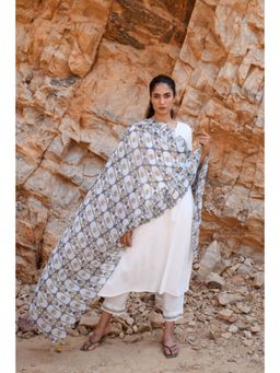 Kapraaha - Hand Block-Printed organza dupatta-Blue (only Dupatta)