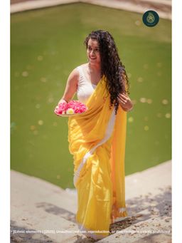 Ethnic Elements - Women Yellow Mul Cotton Saree Without Blouse