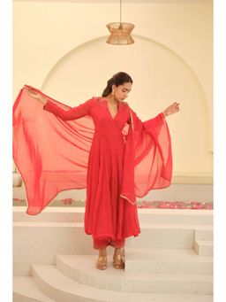 KAVANA - Women Embroidered Red Maya Chanderi Dupatta