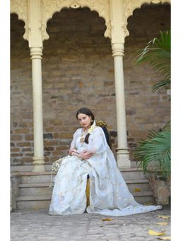 Ensembles - Kamal Wala Safed Georgette Saree with Stitched Blouse