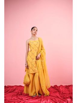 KAVANA - Women Embroidered Yellow Surbhi Chanderi Dupatta