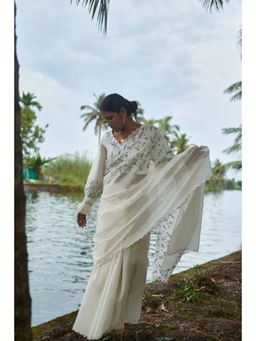 KAVANA - Mace White Handwoven Chanderi Saree