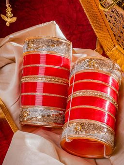 VIVINIA By Vidhi Mehra - Gold Plated White Stoned Women's Pair Of Chuda Set