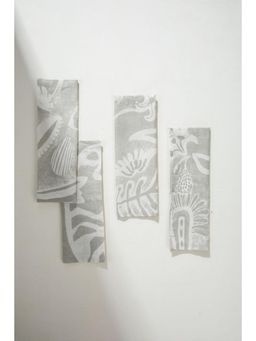 Freedom Tree - Medallion Tree Cotton Taupe Dinner Napkin (Pack of 4)