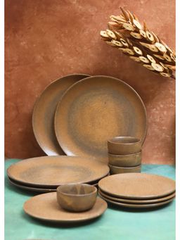 WEAVING HOMES - Woody Brown Dinner Set With Brown Color