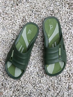 Carlton London - Solid Olive Sliders