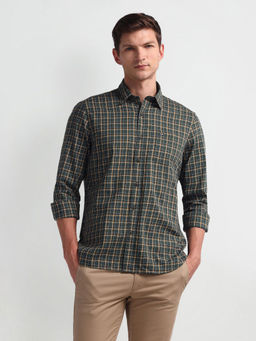 Arrow Sports - Men Green Tartan Check Slim Fit Shirt