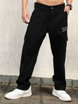 Hubberholme - Men Relaxed Fit Mid-Rise Cotton Jeans