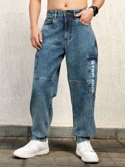 Hubberholme - Men Relaxed Fit Light Fade Cargo And Jogger Style Jeans