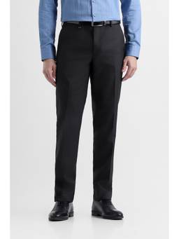 Van Heusen - Men Black Solid Slim Fit Trousers