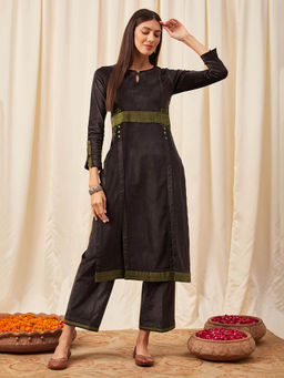 STADO - Grey High-Neck Kurta Set