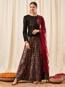 STADO - Black Velvet Lehenga Set