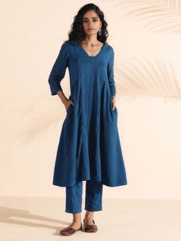 trueBrowns - Blue Cotton Dobby Flared Co-Ord (Set of 2)