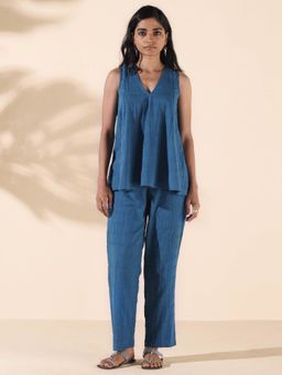 trueBrowns - Blue Cotton Dobby Flared Co-Ord (Set of 2)