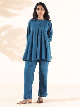 trueBrowns - Blue Cotton Dobby Yoke Co-Ord (Set of 2)