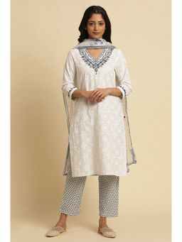 W - Festive Print Cotton White Kurta with Straight Pants & Dupatta (Set of 3)