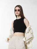 Black color option, Sold out, Currently selected