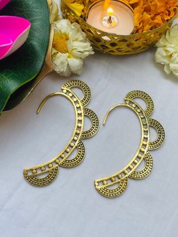 Studio One Love - Gold-Plated Ear Cuff Earrings