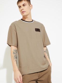 max - URB_N Men Oversized Textured T-shirt - Beige