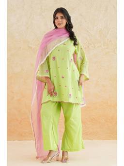 SAYARISH - Green Embroidered Mul Chanderi Kurta with Pant and Dupatta