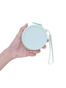 VIAJECITO - Women Smile - Cloud Pouch - Green