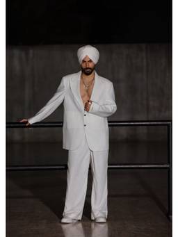 Bohame - White Niveus Blazer with Trouser
