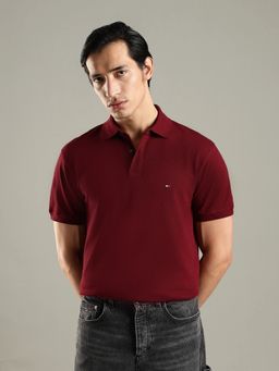 Tommy Hilfiger - Men Solid Relaxed Fit Cotton Burgundy Polo T-Shirt