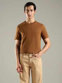 Tommy Hilfiger - Men Solid Regular Fit Cotton Brown T-Shirt