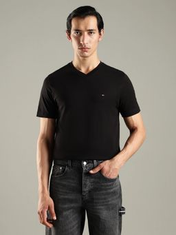 Tommy Hilfiger - Men Solid Regular Fit Cotton Black T-Shirt