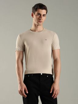 Tommy Hilfiger - Men Solid Slim Fit Cotton Beige T-Shirt