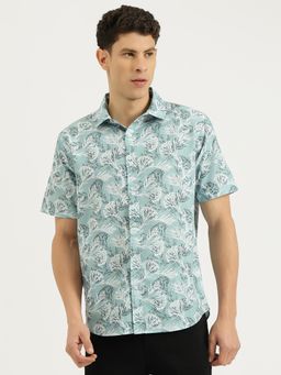 United Colors of Benetton - Men Sea Green Relaxed Fit Spread Collar Printed Shirt