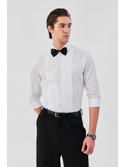 Snitch - Men White Solid Full Sleeves Slim Formal Luxe Shirt