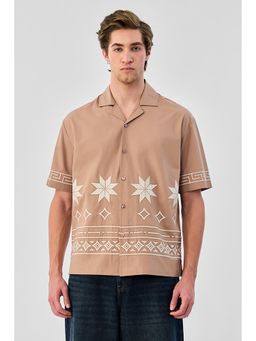 Snitch - Men Light Brown Embroidery Half Sleeves Boxy Shirt