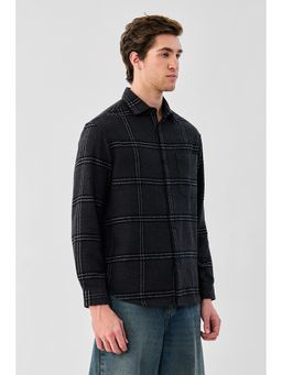 Snitch - Men Black Checks Full Sleeves Oversized Casual Shirt