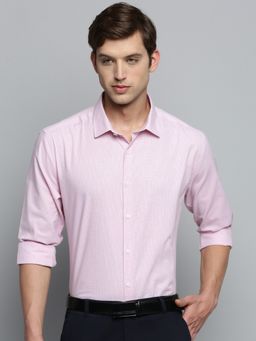 SHOWOFFFF - Men's Spread Collar Pink Checked Shirt