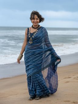 Suta - Blue Pure Cotton Woven Design Saree Without Blouse