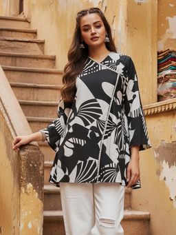 Dora Dori - Women Black Printed Lace Work Kurti