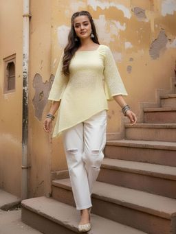 Dora Dori - Women Yellow Embroidered Kurti
