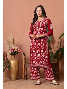 SYRISH - Women Maroon Embroidered Chikankari Kurta with Pant