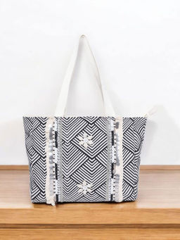 Astrid - Women Grey Embellished/Sequined Tote Bag
