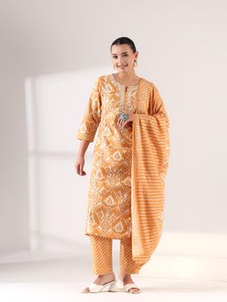 Mamicha - Pehli Kiran Ikat Suit Set