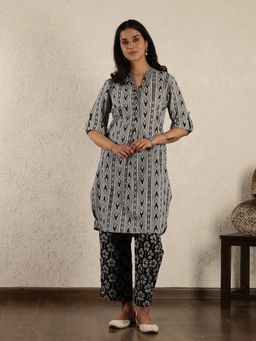 Spring Soul - Black Ikat Printed Cotton Suit Set