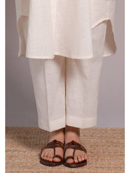 The Indian Ethnic Co. - Off White Slub Cotton Straight Pant